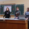 Ведущие викторину